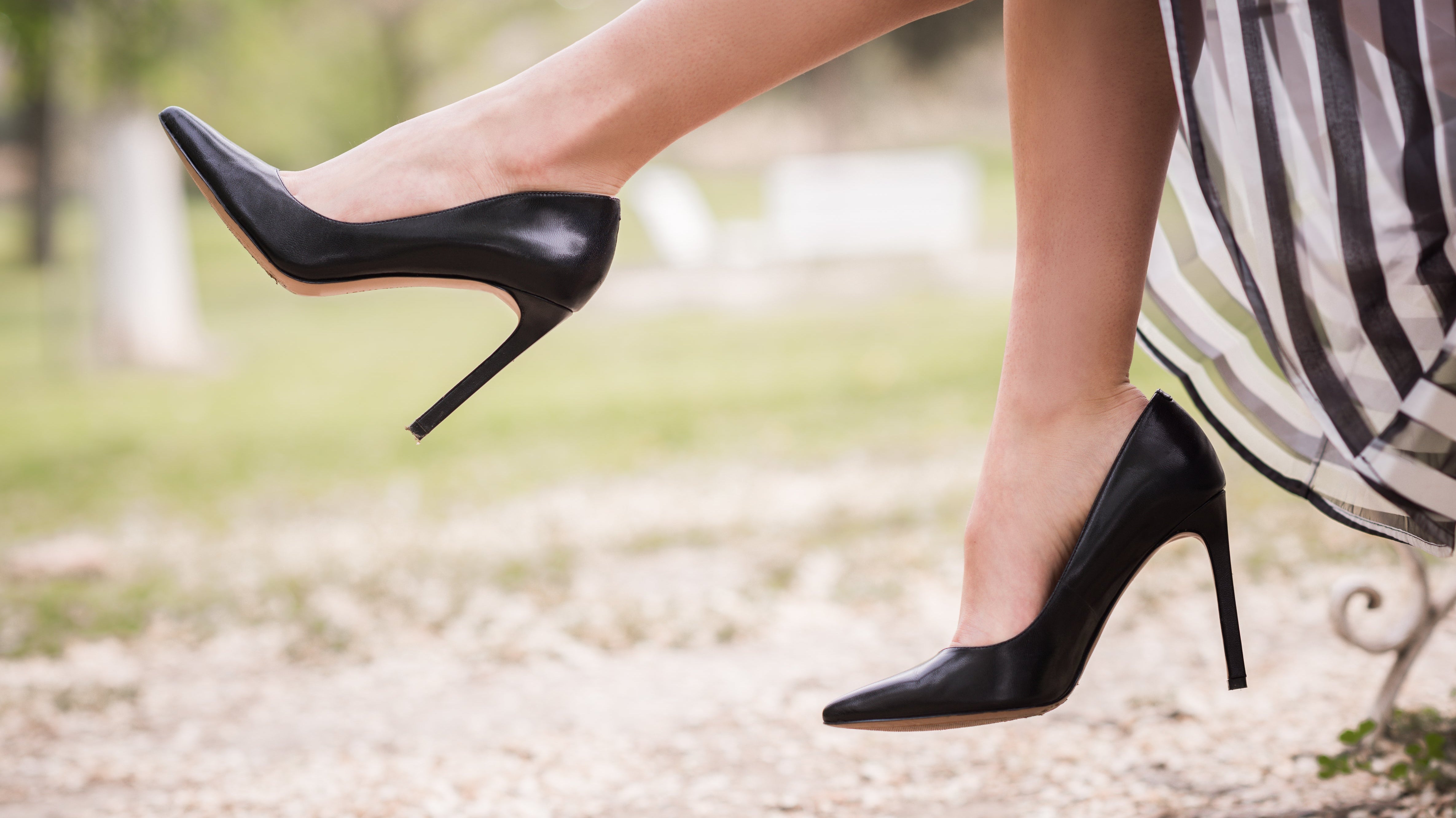 Come scegliere la décolleté ideale? Una guida