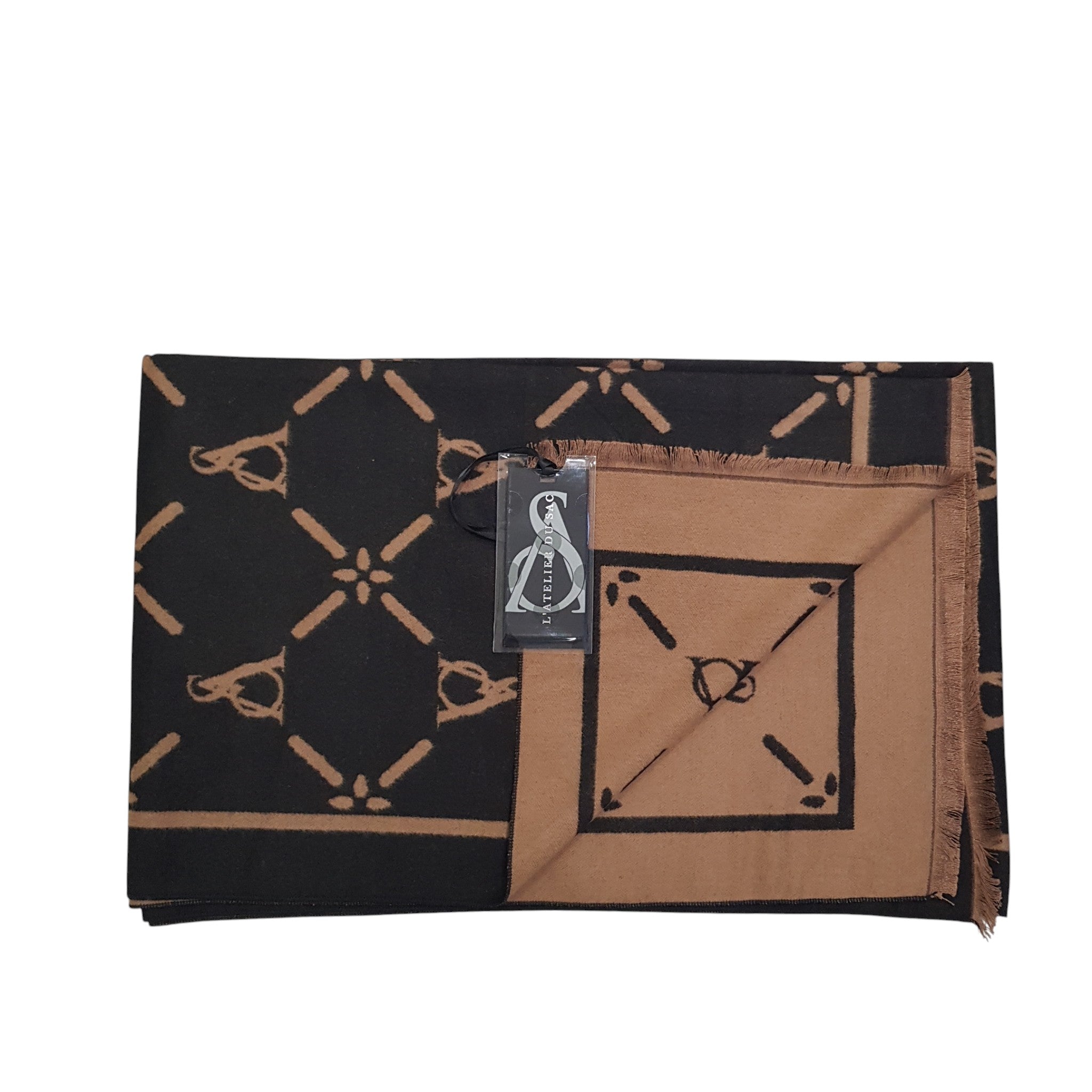 L' Atelier du sac sciarpa stampa logo
www.offidani.it