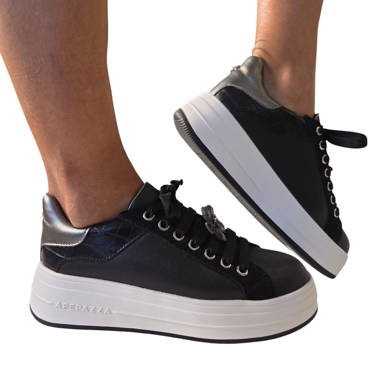 Apepazza sneaker donna pelle nera www.offidani.it