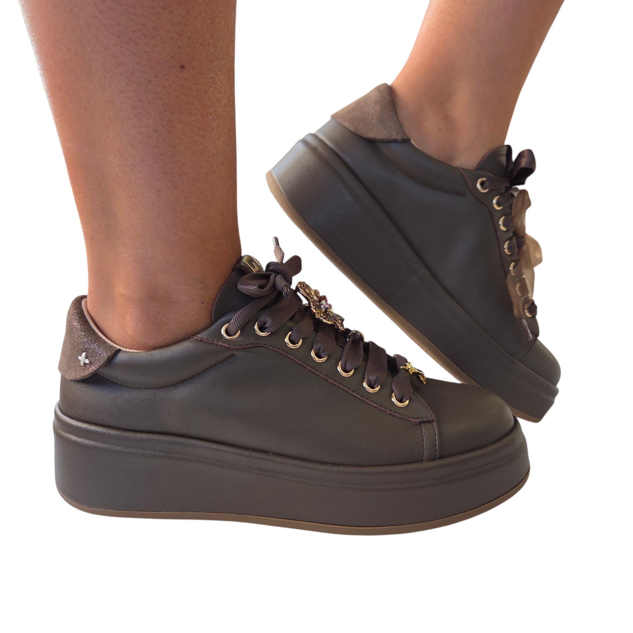 Gio+ Sneakers Donna Oliva www.offidani.it