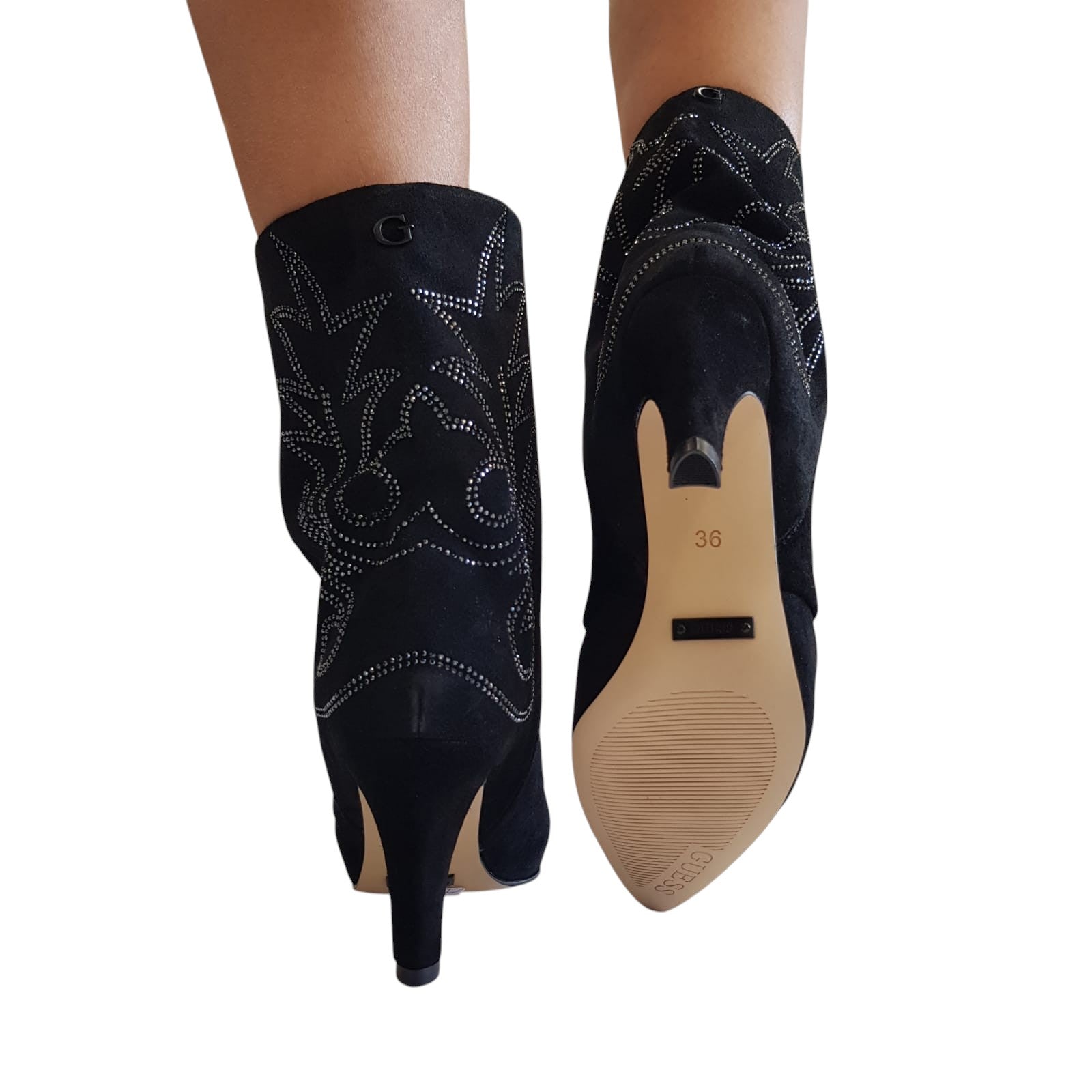 Guess Stivaletto Tronchetto Donna Camoscio Nero www.offidani.it