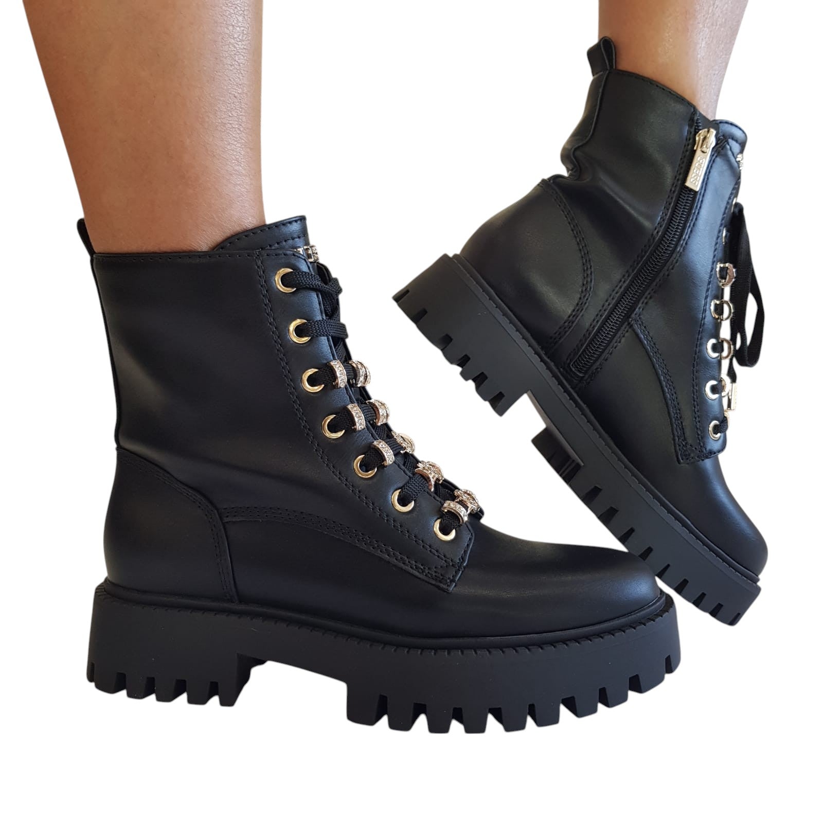 Guess Stivaletto Tronchetto Donna Pelle Nero www.offidani.it