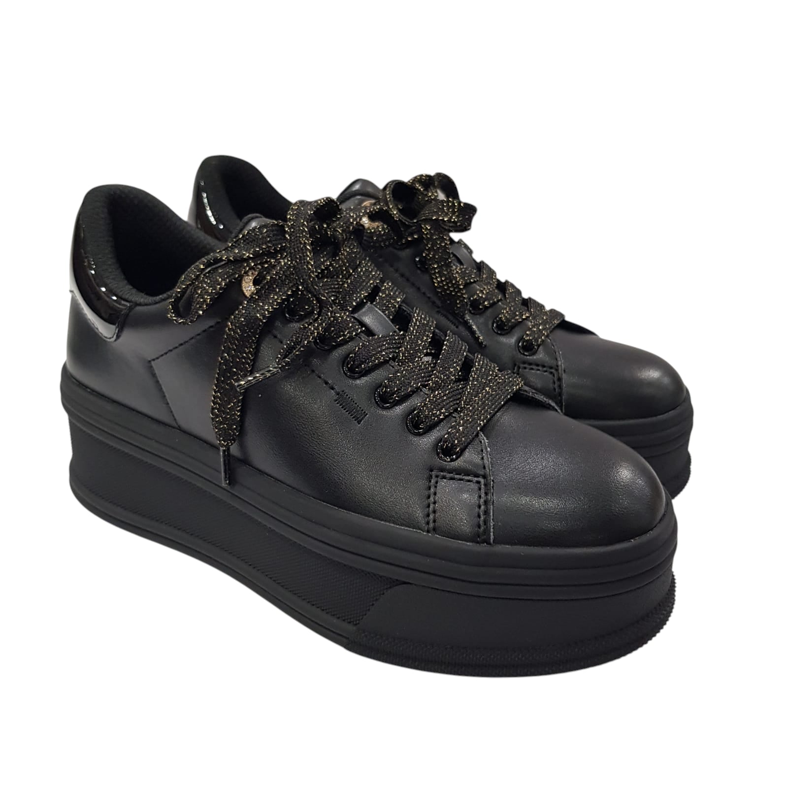 Sneakers Liu-Jo Pelle nera www.offidani.it