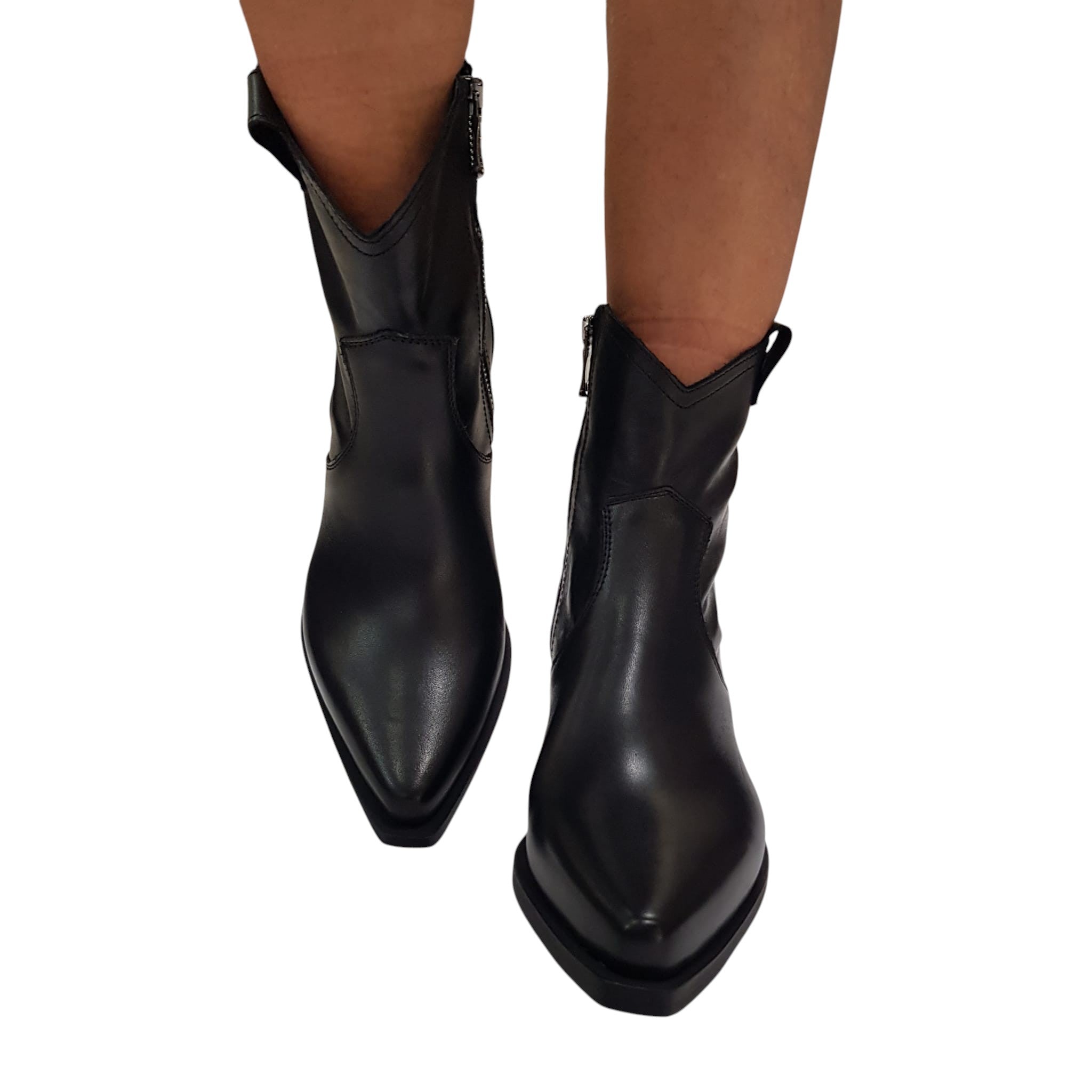 Metisse Tronchetto Texano Donna Nero
www.offidani.it