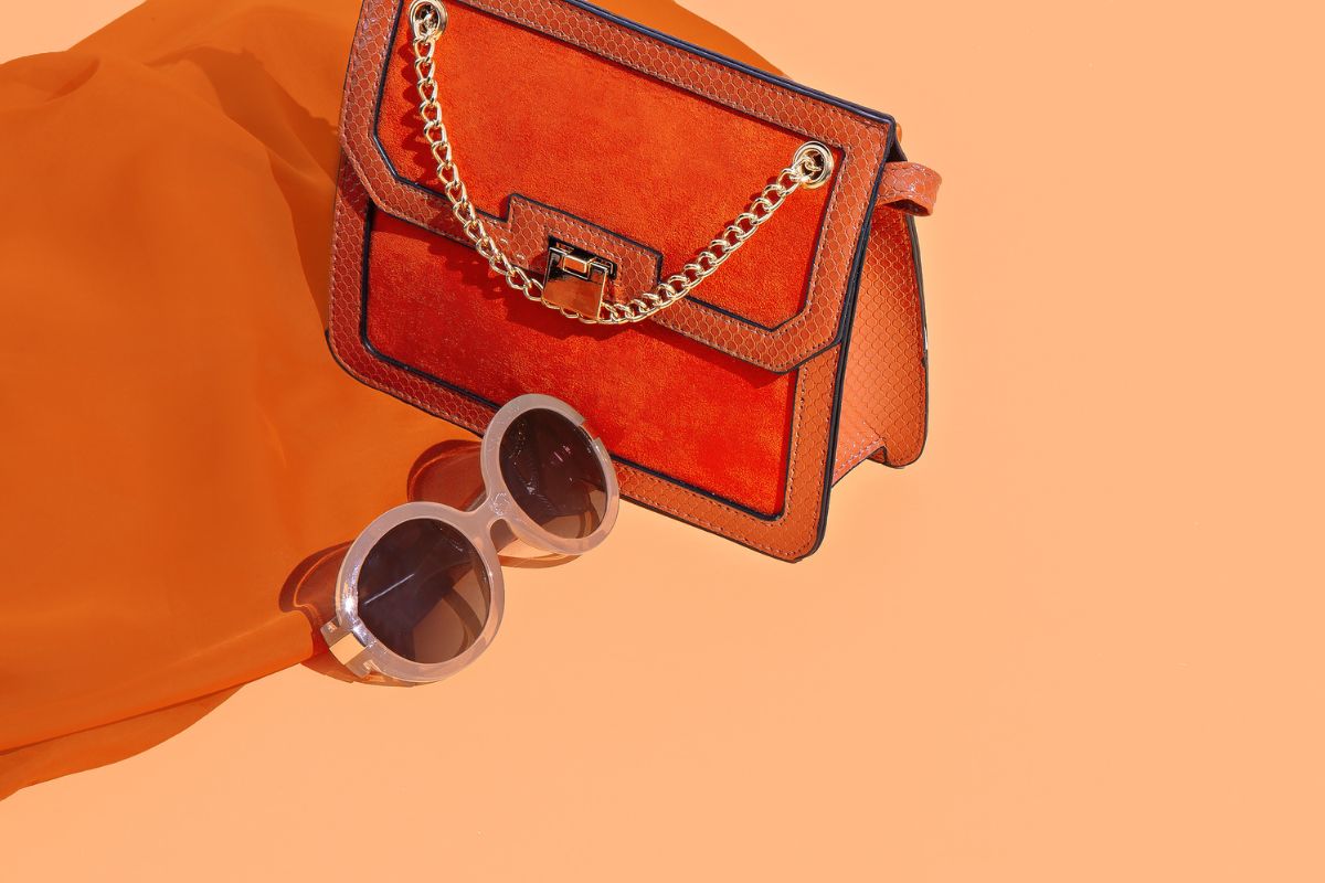Accessori di lusso: l'arte del contrasto armonico nel tuo outfit