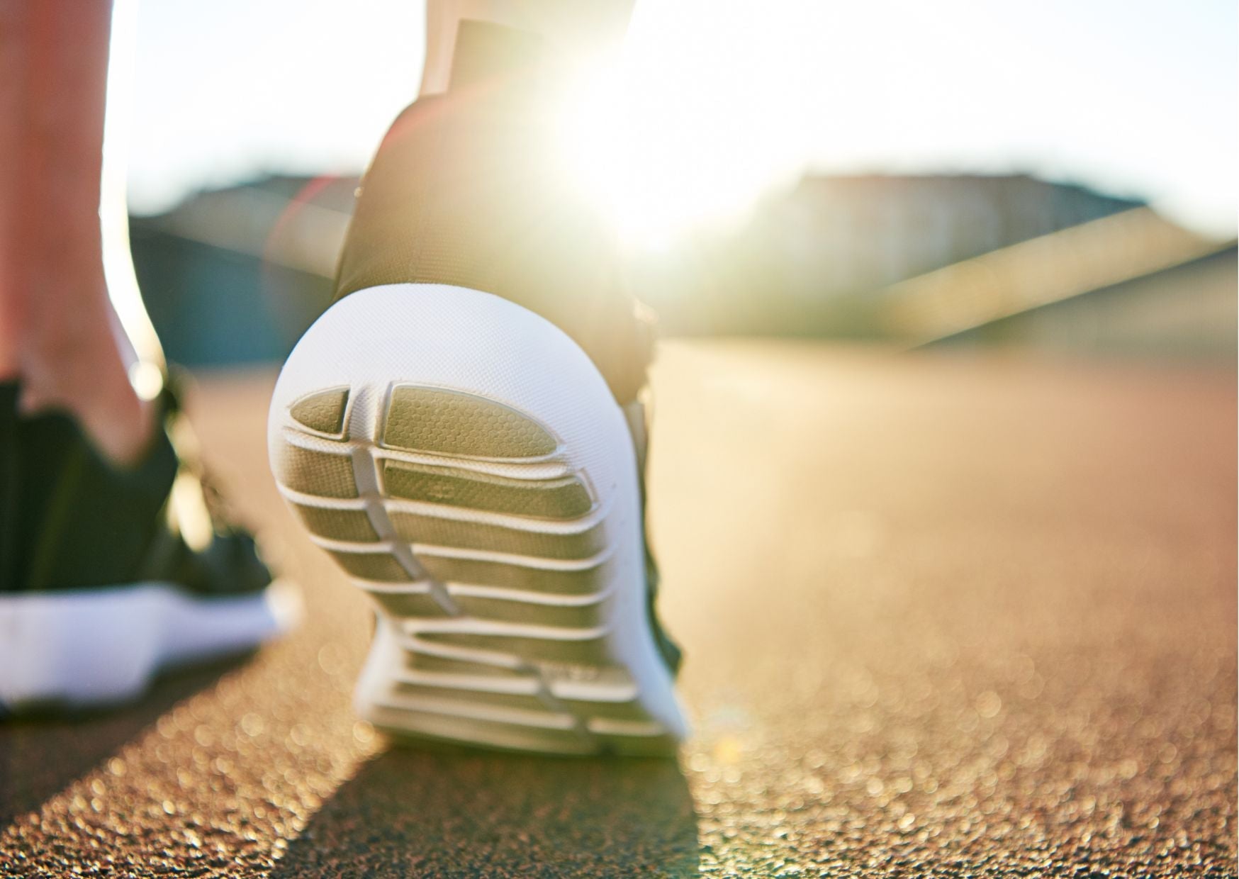 Quali sono le scarpe più adatte per camminare? Guida alla scelta