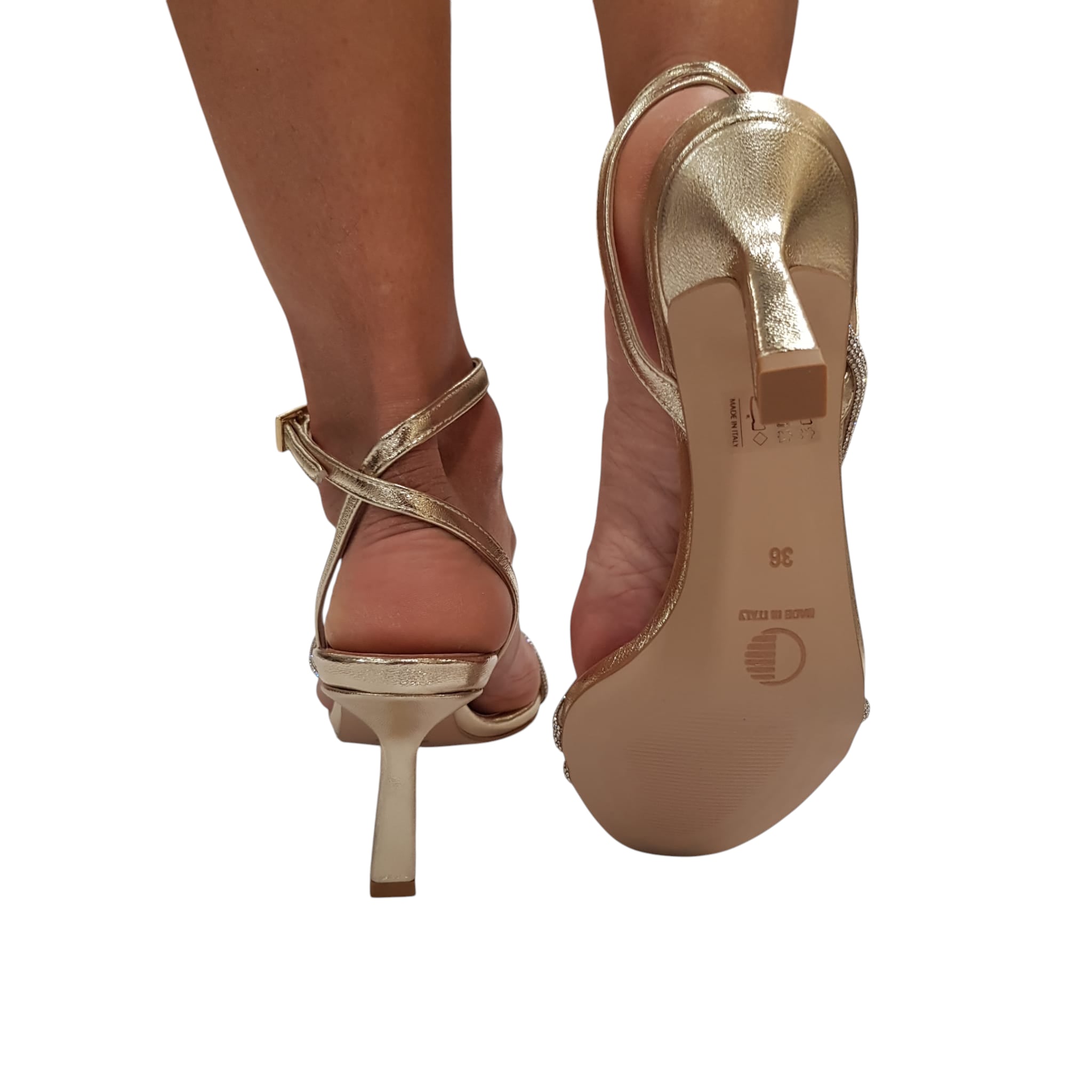 Andrea Pinto Sandalo Donna Platino
www.offidani.it