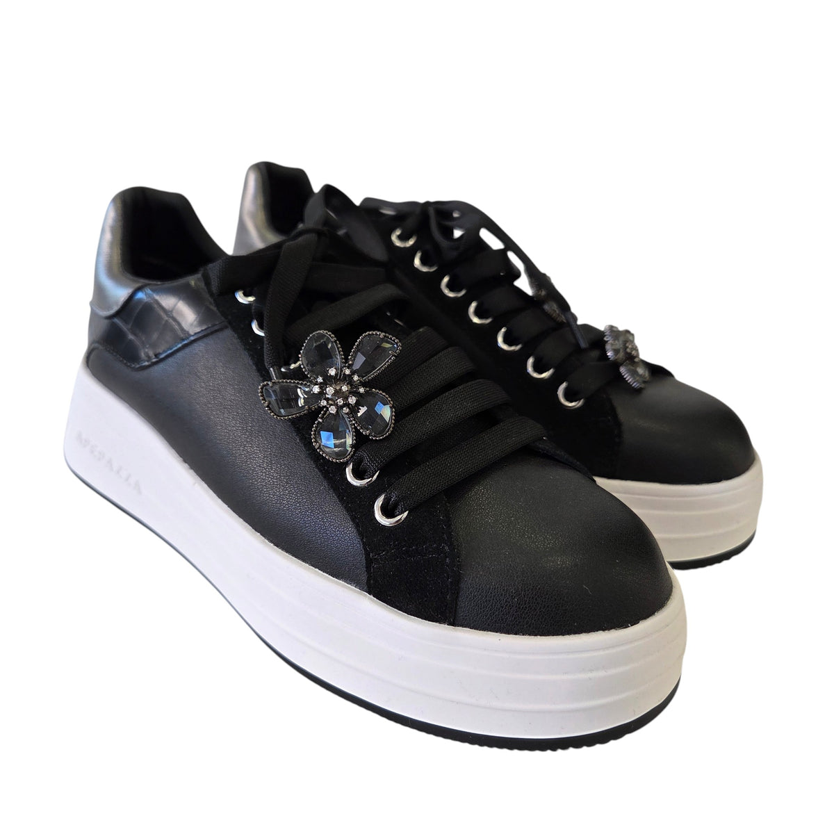 Apepazza sneaker donna pelle nera www.offidani.it