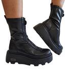 Cult Stivaletto Tronchetto Anfibio Donna Nero www.offidani.it