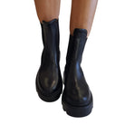 Cult Stivaletto Tronchetto Beatles Donna Nero www.offidani.it