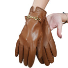 L'Atelier du sac Guanti pelle color cuoio
www.offidani.it