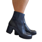 Les Poèmes stivaletto donna pelle blu' www.offidani.it