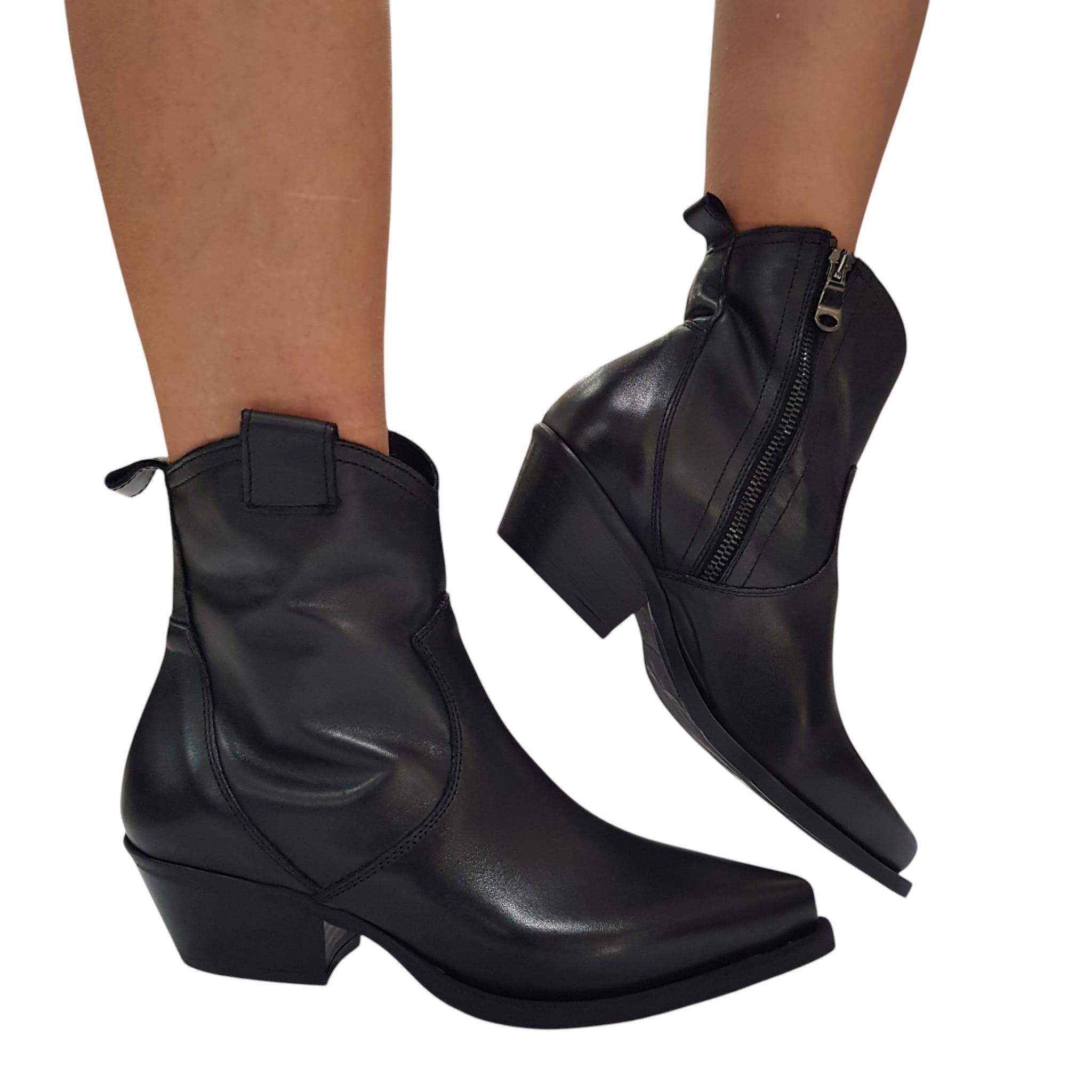 Metisse Tronchetto Texano Donna Nero 
www.offidani.it